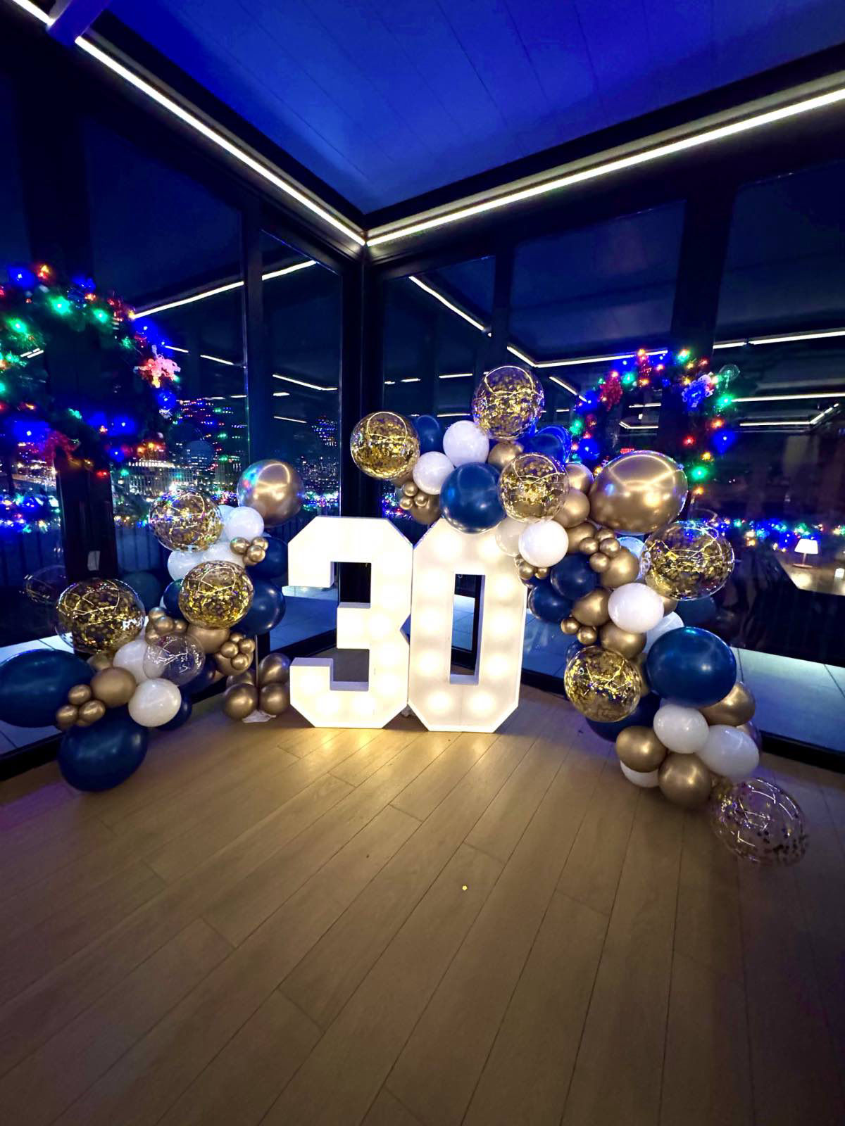 Balloon Garland Thirty