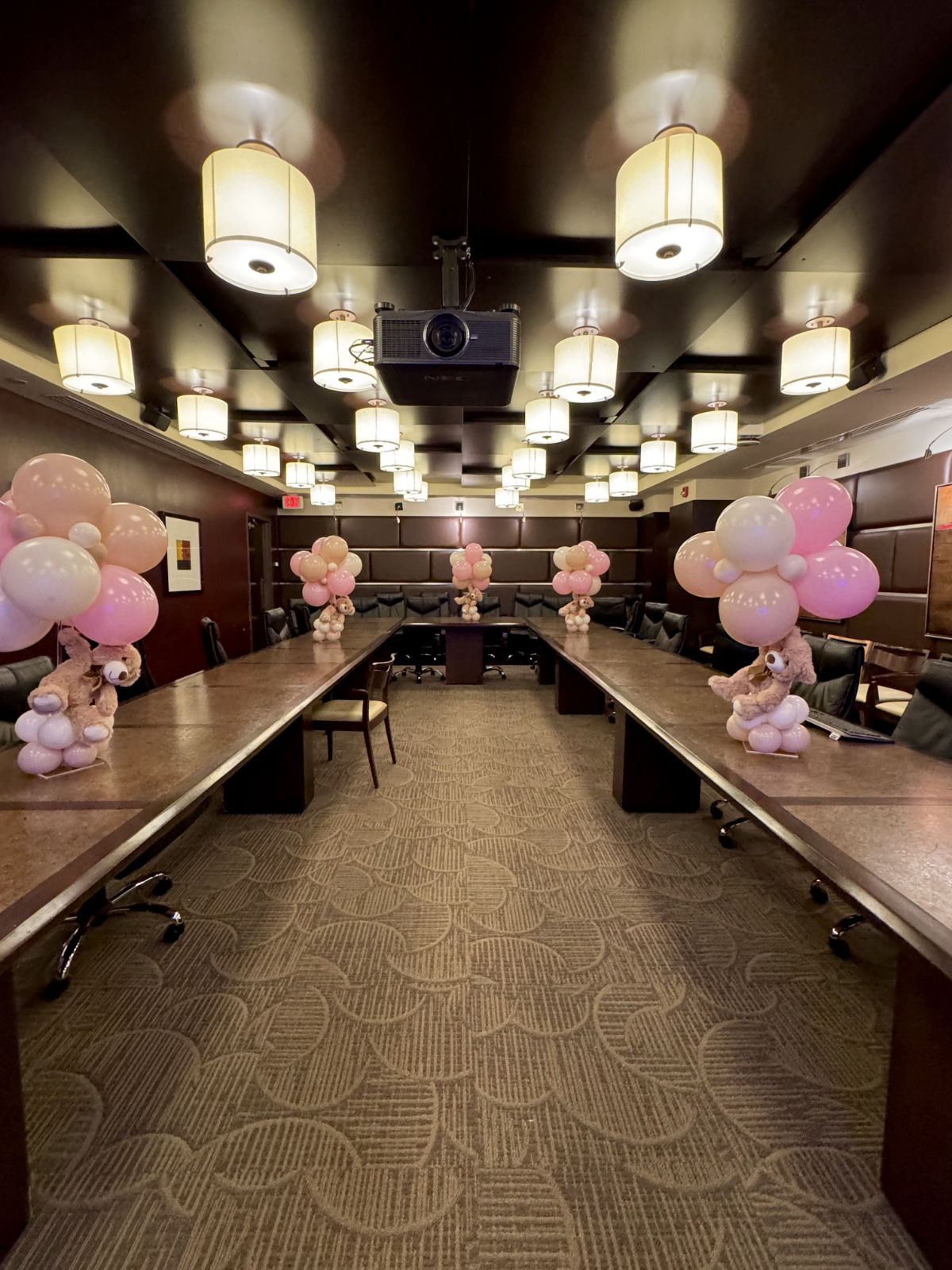 Bear Balloon Centerpieces