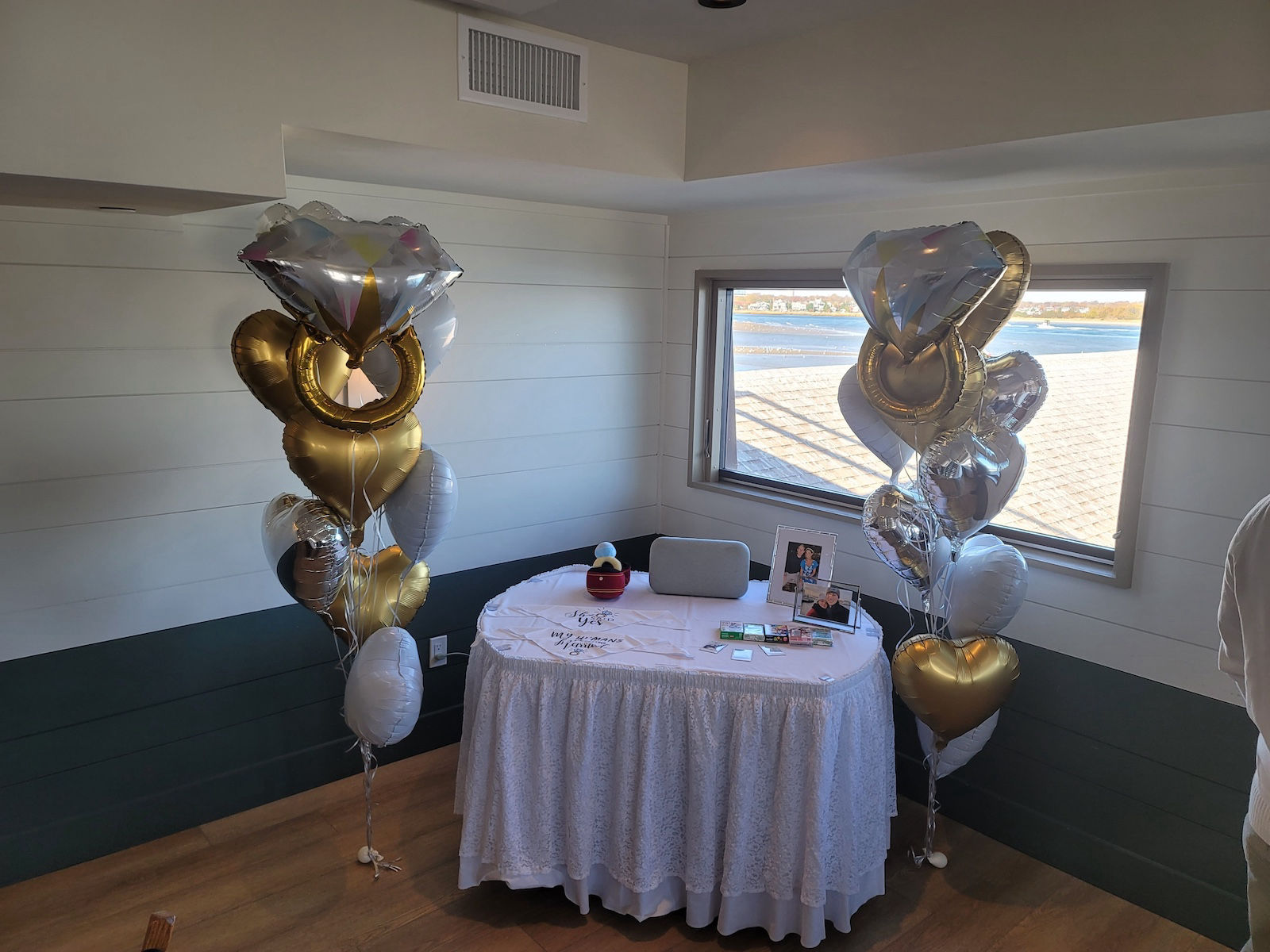 Balloon Bouquet Engagement