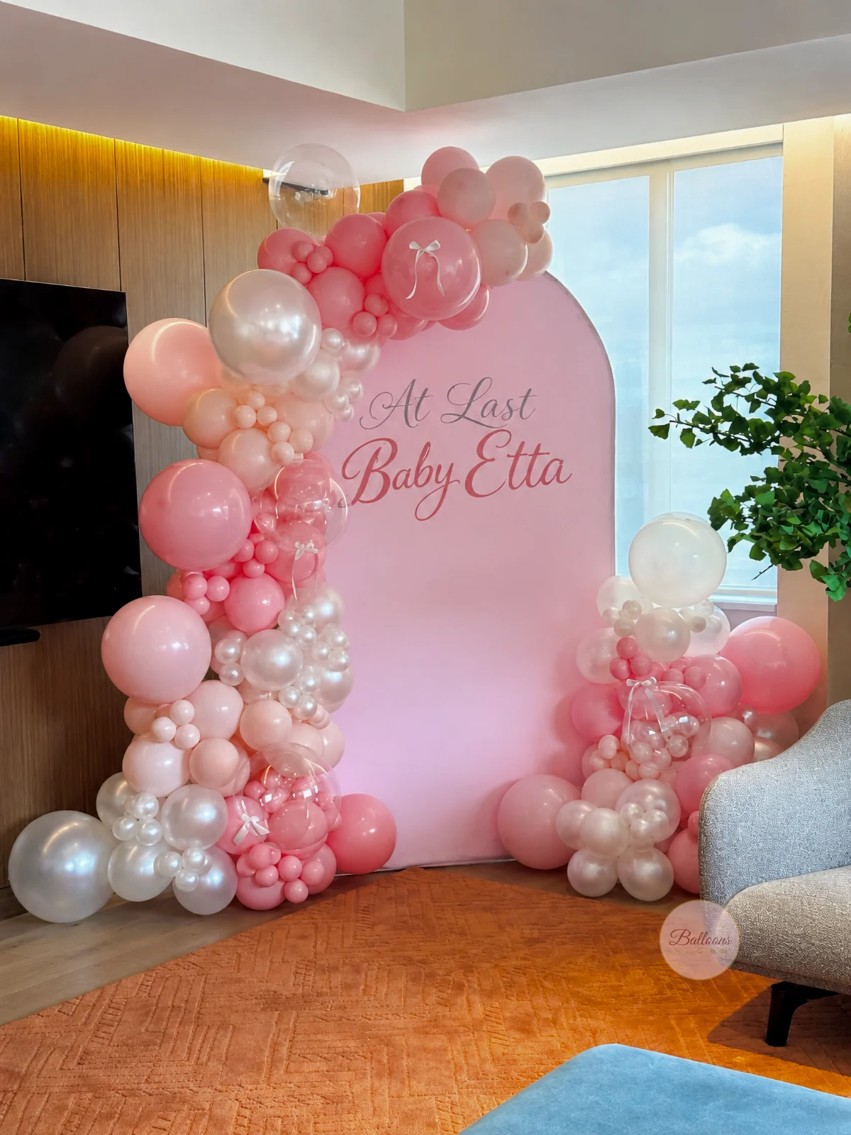luxury balloon wall for event photo booth NYC