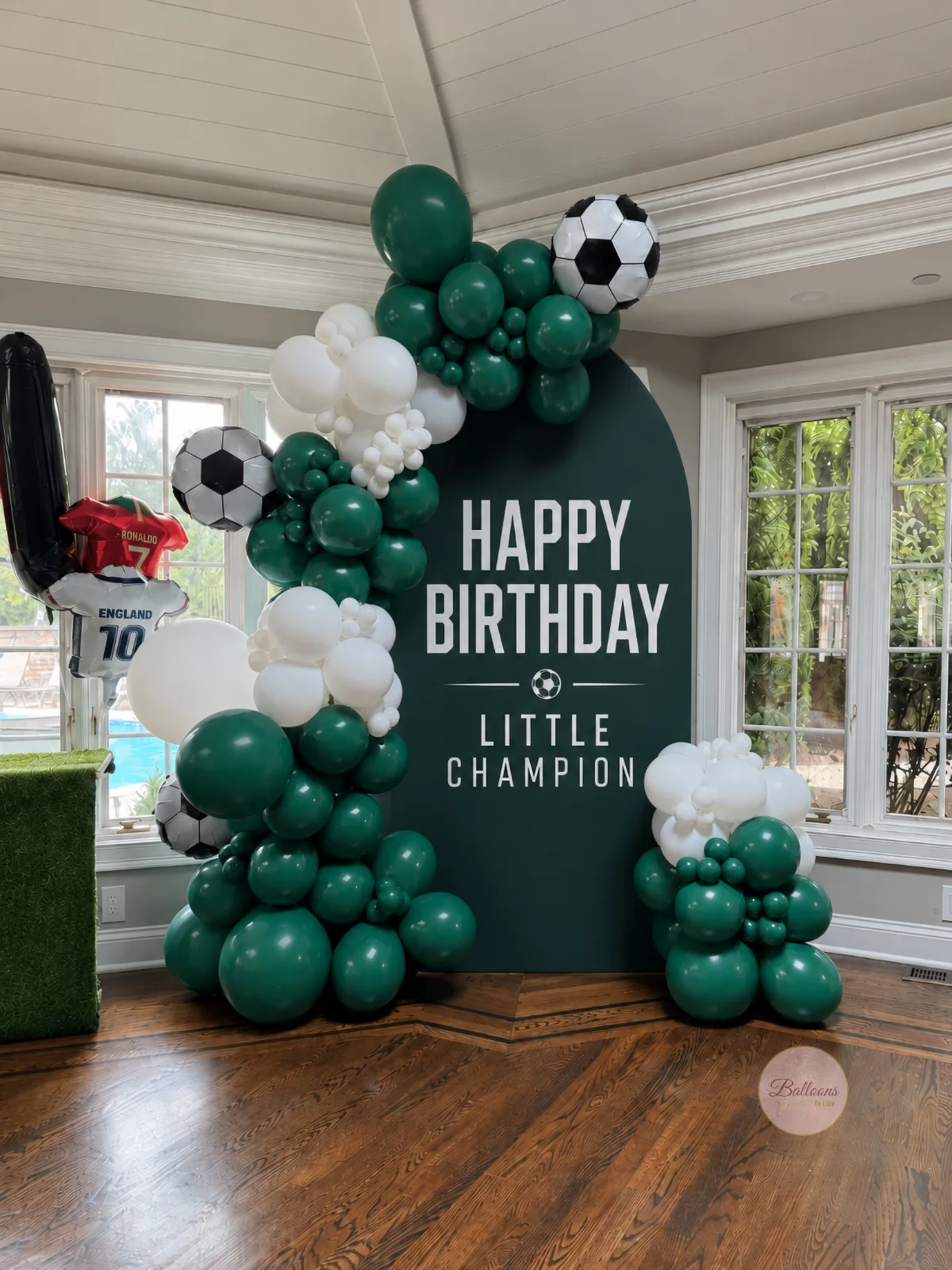 luxury balloon wall for event photo booth NYC