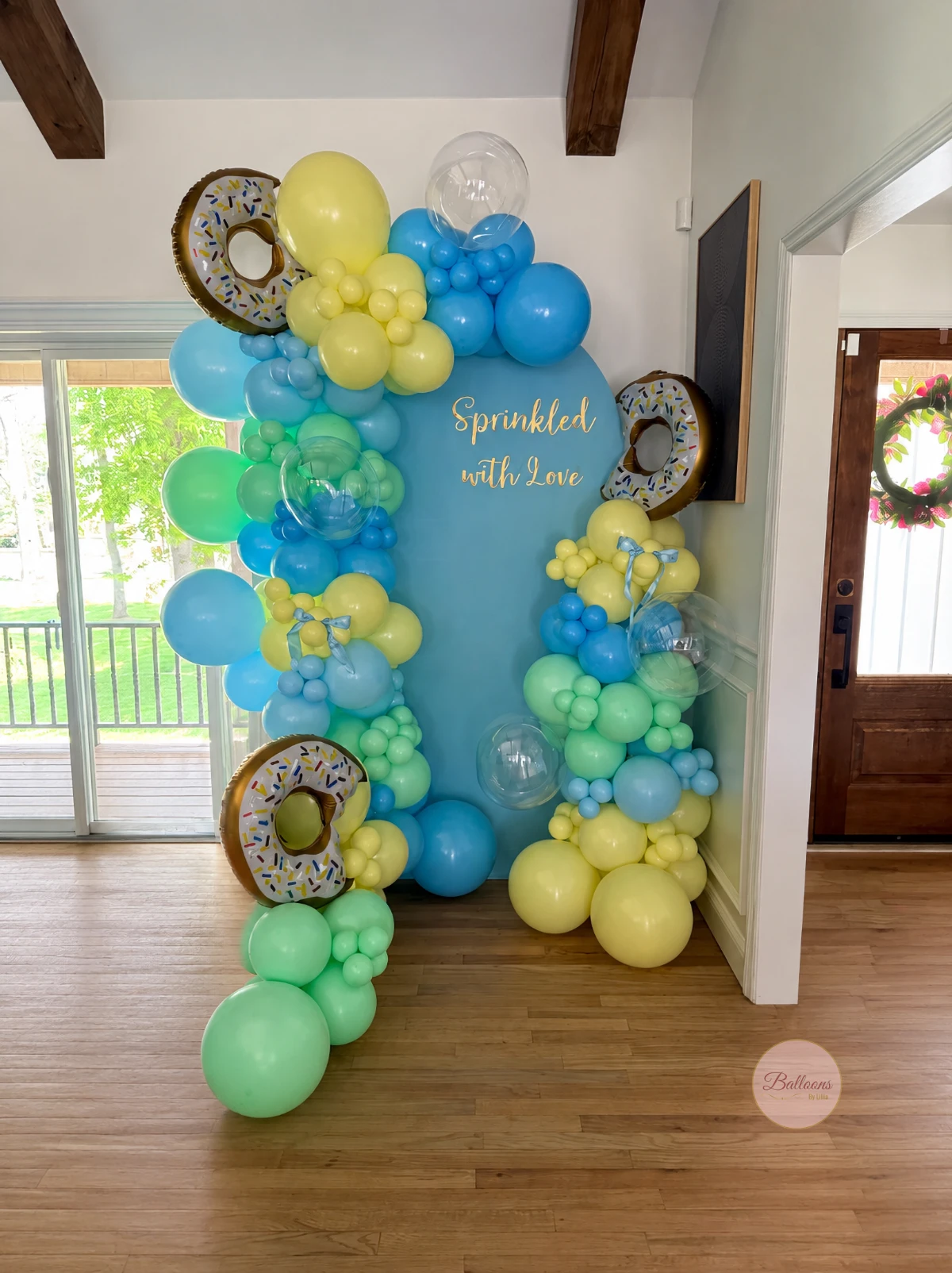 luxury balloon wall for event photo booth NYC
