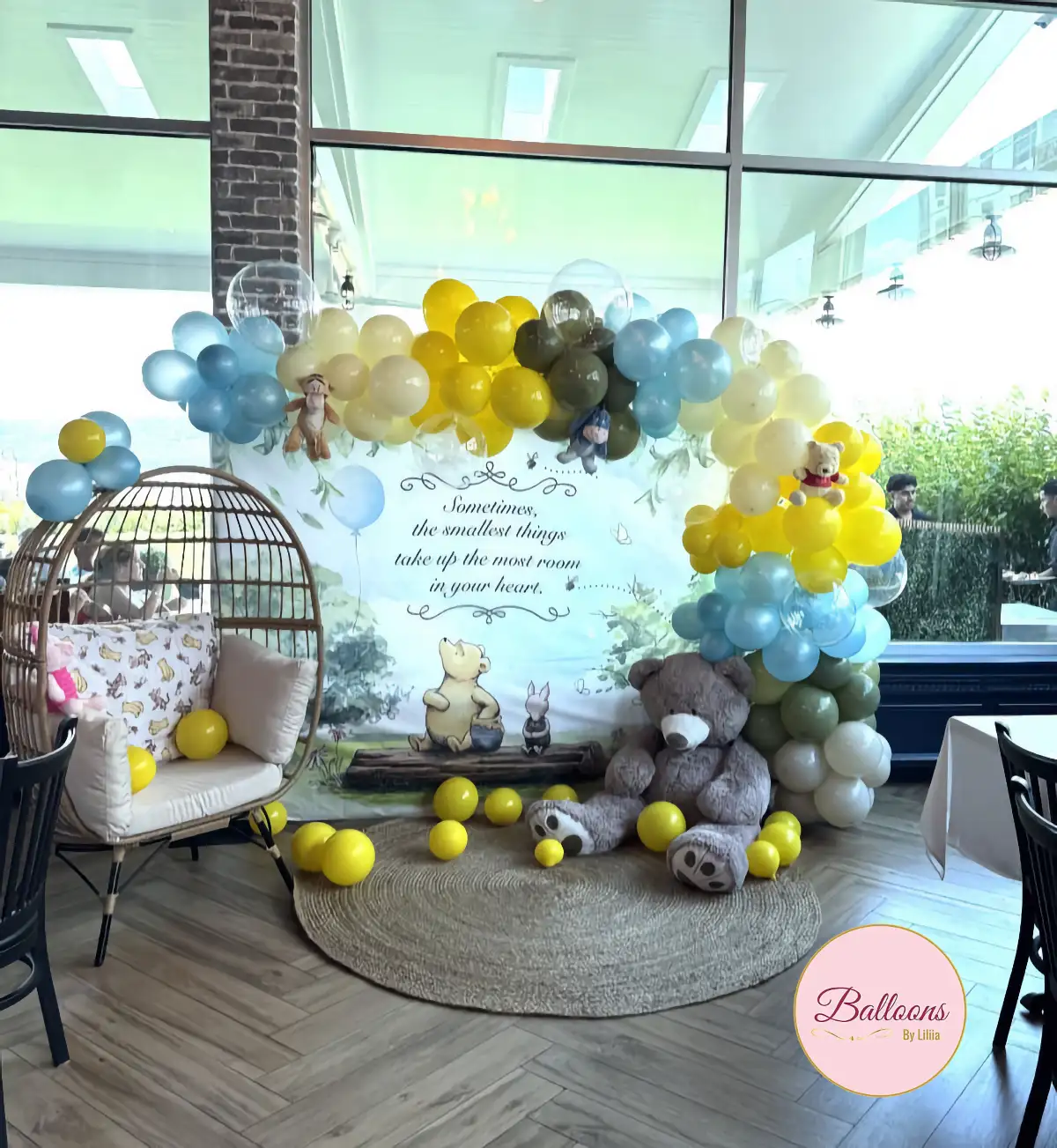 bat mitzvah balloon setup with custom colors NJ